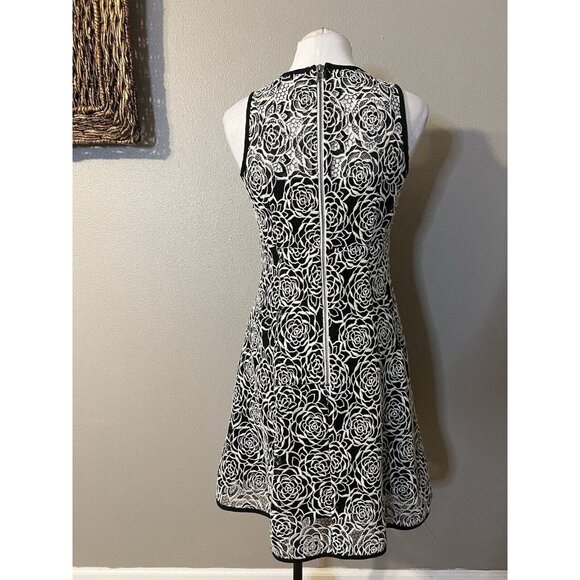 Nanette Lepore A Line Dress 4 Black Ivory Embroidered Lace Sleeveless Rich - Picture 6 of 11